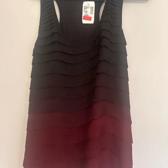 Saks 5th Avenue Burgundy Layered Sleeveless Top - Picture 2 of 9